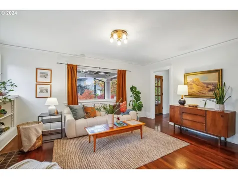 5026 NE Mallory Avenue Portland OR 97211