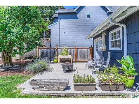 2658 Oxford Street West Linn OR 97068