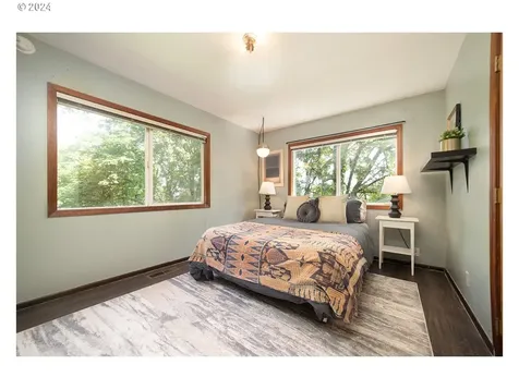 8767 Nw Springville Road Portland OR 97231