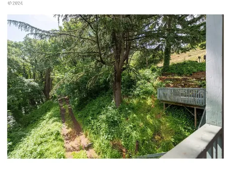 8767 Nw Springville Road Portland OR 97231