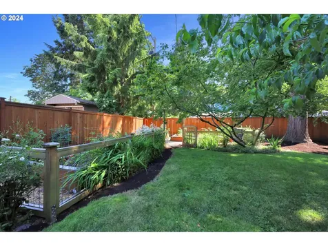 888 W 8th Avenue Eugene OR 97402
