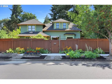 888 W 8th Avenue Eugene OR 97402