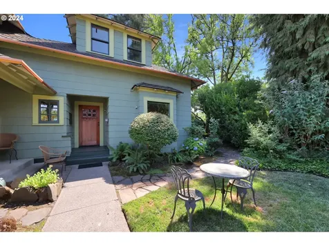 888 W 8th Avenue Eugene OR 97402