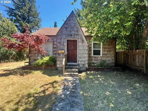455 N Marple Street Coos Bay OR 97420