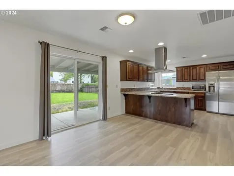 814 18th Avenue Sweet Home OR 97386