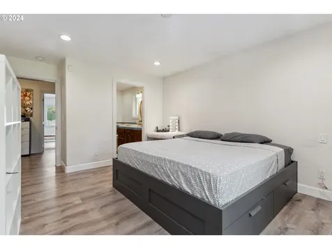 1125 Ne 157th Avenue Portland OR 97230