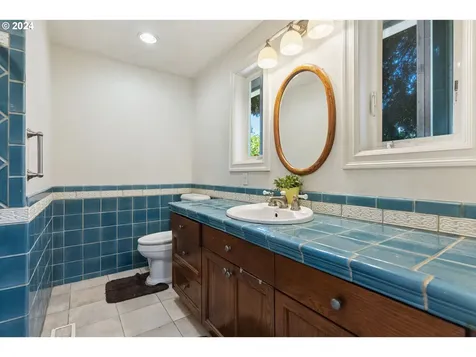 1125 Ne 157th Avenue Portland OR 97230