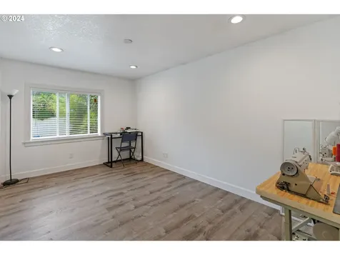 1125 Ne 157th Avenue Portland OR 97230
