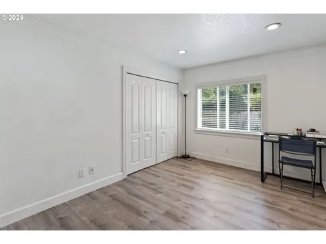 1125 Ne 157th Avenue Portland OR 97230