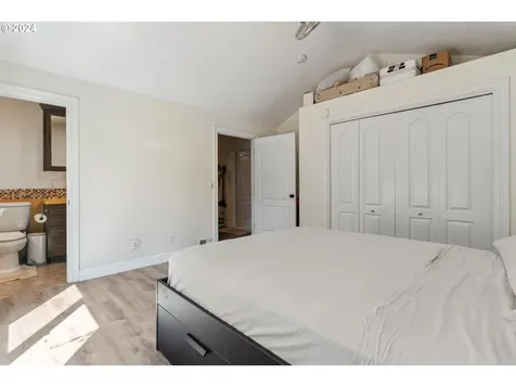 1125 Ne 157th Avenue Portland OR 97230