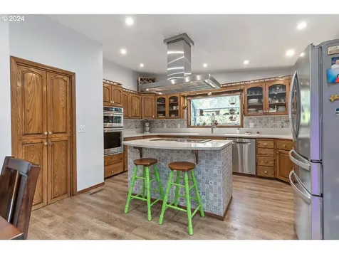 54638 Reid Road Scappoose OR 97056