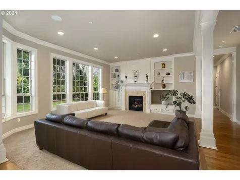 2825 Nw 12th Avenue Camas WA 98607