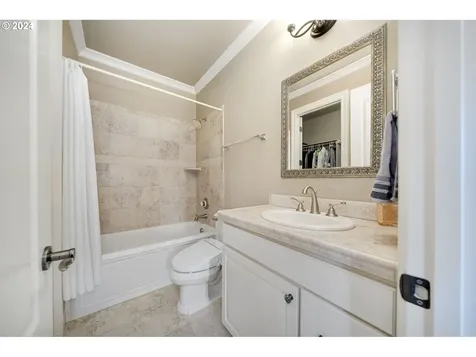 2825 Nw 12th Avenue Camas WA 98607