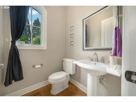 2825 Nw 12th Avenue Camas WA 98607