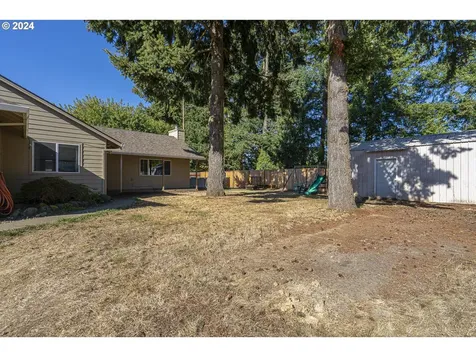 818 Howard Jordan Loop Dayton OR 97114