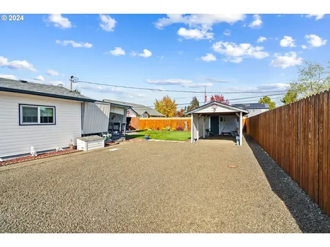 1550 W 11th Avenue Junction City OR 97448