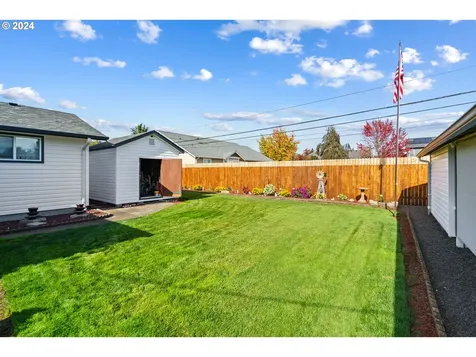 1550 W 11th Avenue Junction City OR 97448