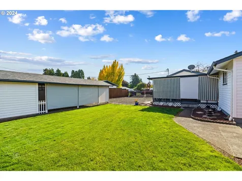 1550 W 11th Avenue Junction City OR 97448