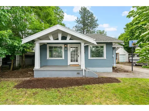 2430 Se 67th Avenue Portland OR 97206