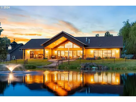 13501 SW Riggs Road Powell Butte OR 97753