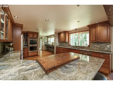 30536 NE Coyote Drive Yacolt WA 98675