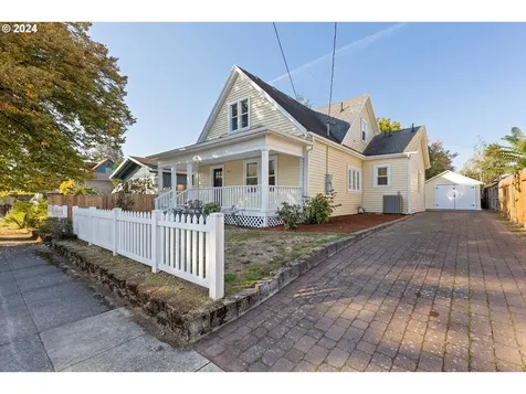 925 NE 72nd Avenue Portland OR 97213