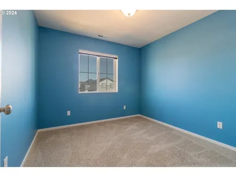 4782 Navigation Avenue NE Salem OR 97305