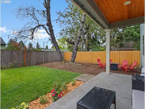 7320 SE 69th Avenue Portland OR 97206