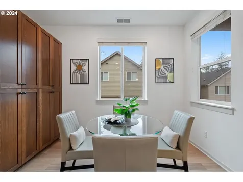 9311 SW Treble Lane Portland OR 97225