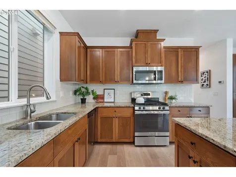 9311 SW Treble Lane Portland OR 97225