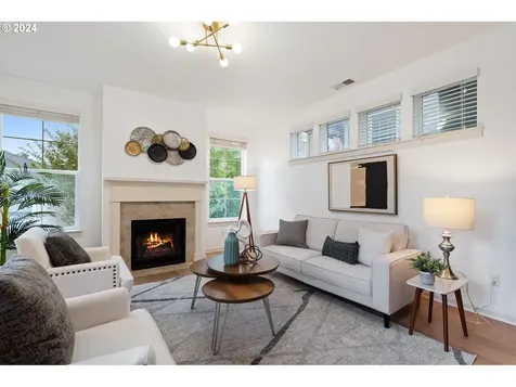 9311 SW Treble Lane Portland OR 97225