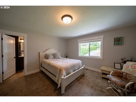 610 Gray Pine Street Lyons OR 97358
