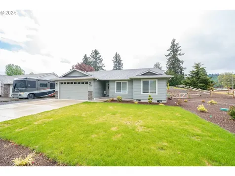 610 Gray Pine Street Lyons OR 97358