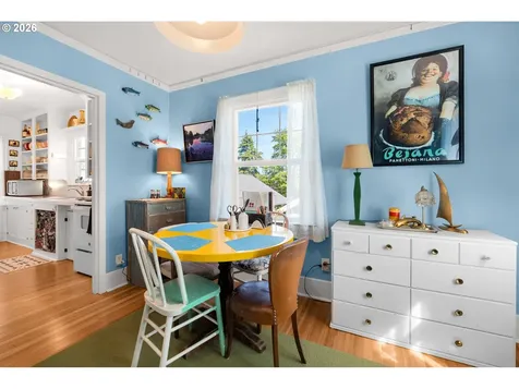 1374 Parker Place Astoria OR 97103