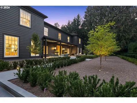 1500 S Military Road Portland OR 97219