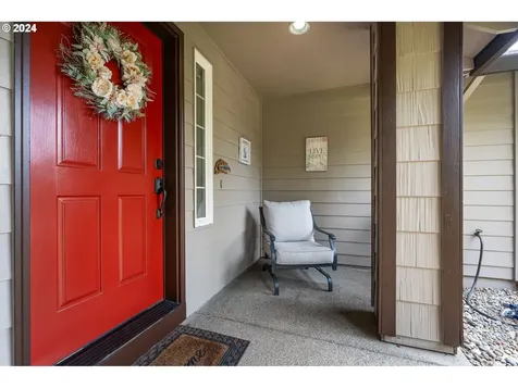 2955 NE 1st Court Hillsboro OR 97124