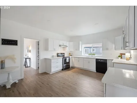 715 S 4th Avenue Kelso WA 98626