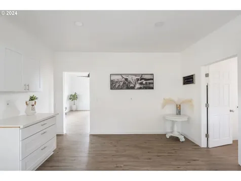 715 S 4th Avenue Kelso WA 98626
