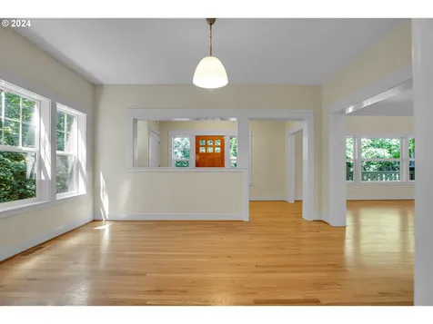 4204 Sw Alice Street Portland OR 97219