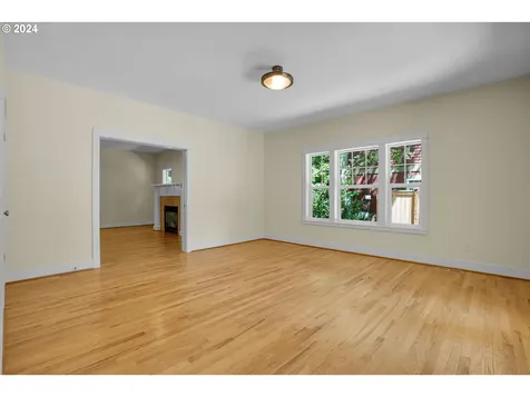 4204 Sw Alice Street Portland OR 97219