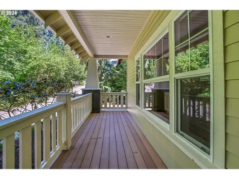 4204 Sw Alice Street Portland OR 97219