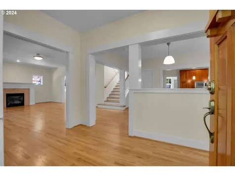 4204 Sw Alice Street Portland OR 97219