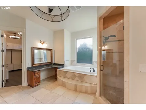 220 River Club Drive Roseburg OR 97471