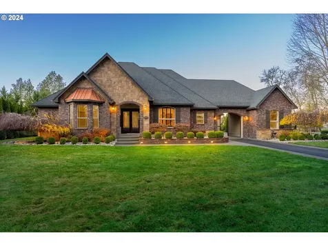 220 River Club Drive Roseburg OR 97471