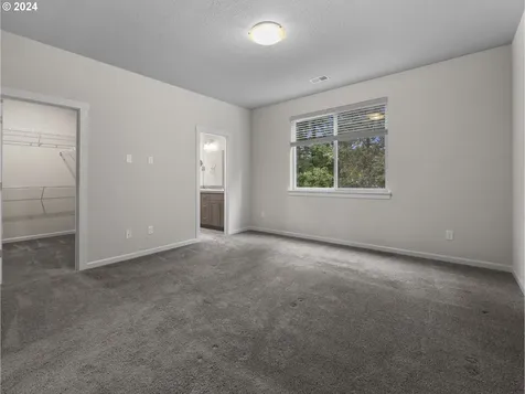 37492 Keta Street Sandy OR 97055