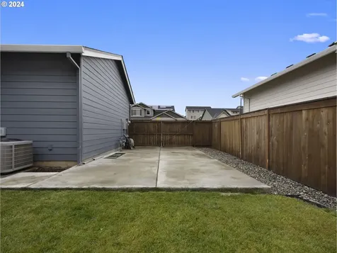 37492 Keta Street Sandy OR 97055