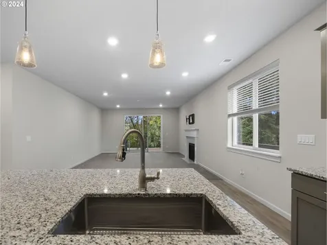 37492 Keta Street Sandy OR 97055