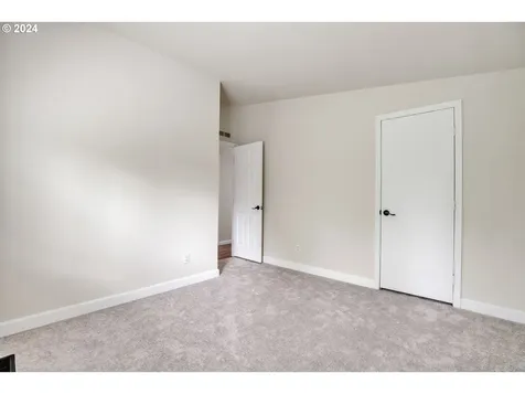 710 Schlador Street Silverton OR 97381