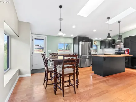5714 NW 169th Street Ridgefield WA 98642
