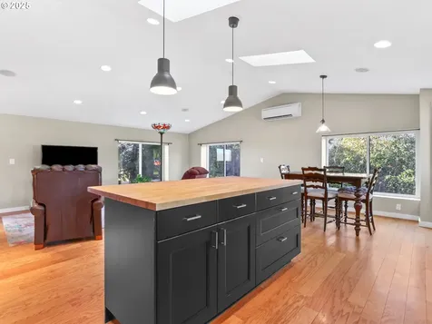 5714 NW 169th Street Ridgefield WA 98642